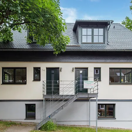 Forest Escape With Terrace, Cleaning Included Holiday home *