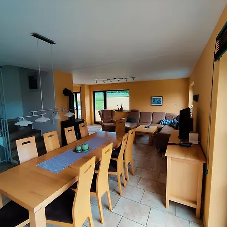 Forest Escape With Terrace, Cleaning Included Holiday home *