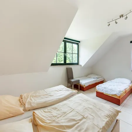 Forest Escape With Terrace, Cleaning Included